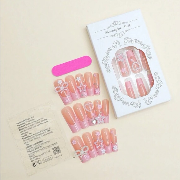 Express Your Love With 24PCS Long Square Press On Nails Pink French Heart Star - Picture 2 of 3